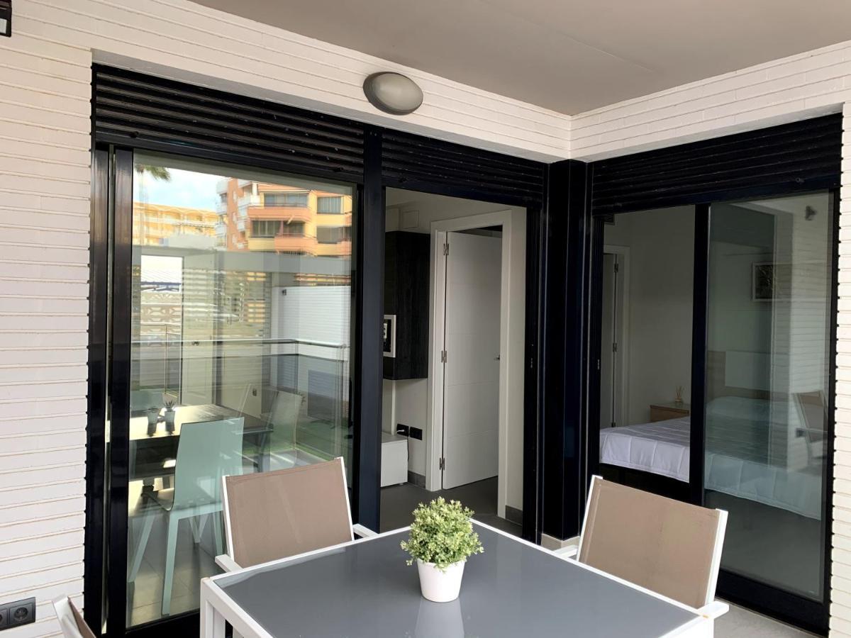 Apartamento Con Jardin En Primera Linea De Playa Con Parking Y Piscina Peñíscola Exterior foto
